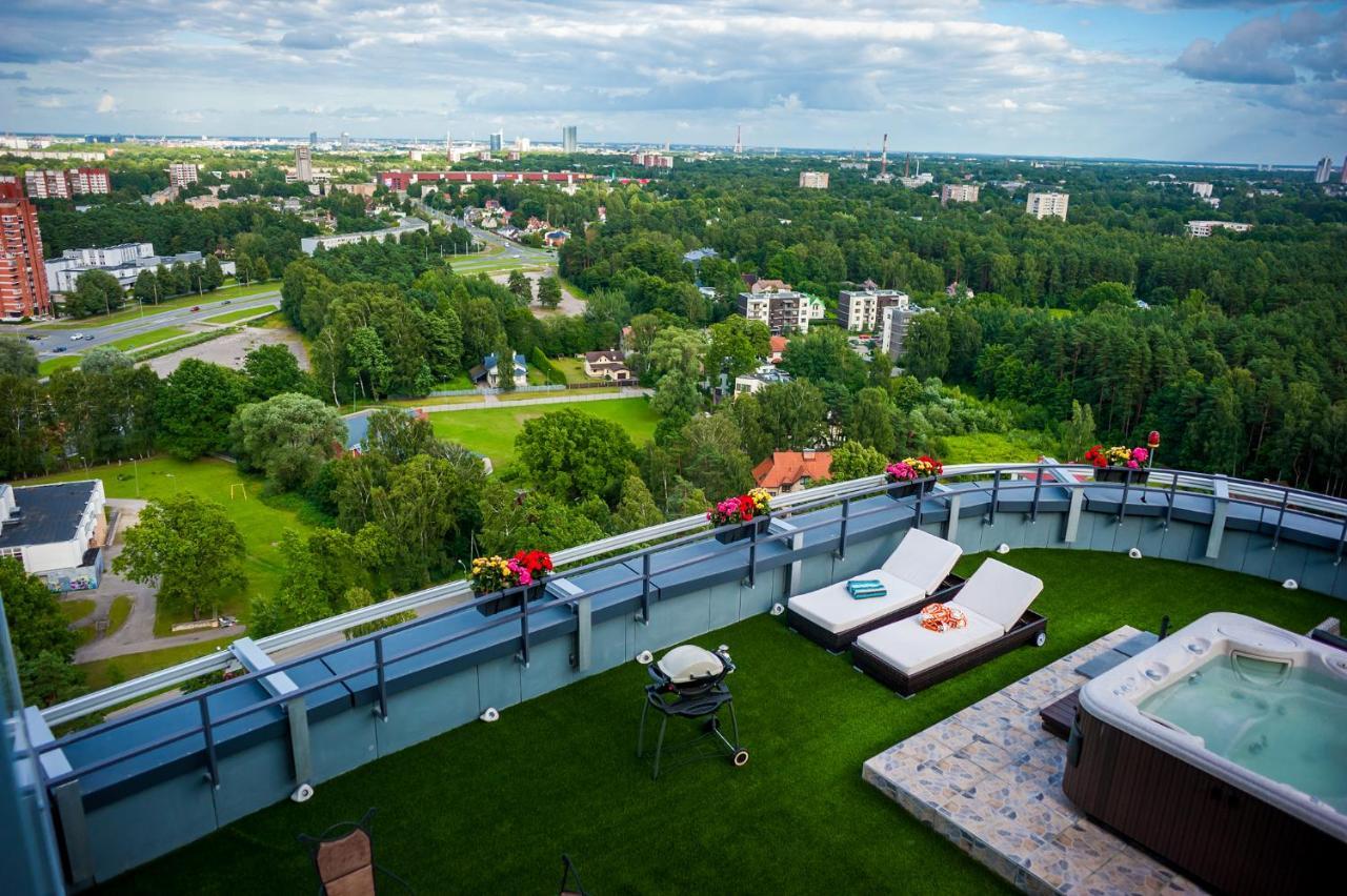 Skyhouse Riga Amazing Penthouse And Spa Bagian luar foto