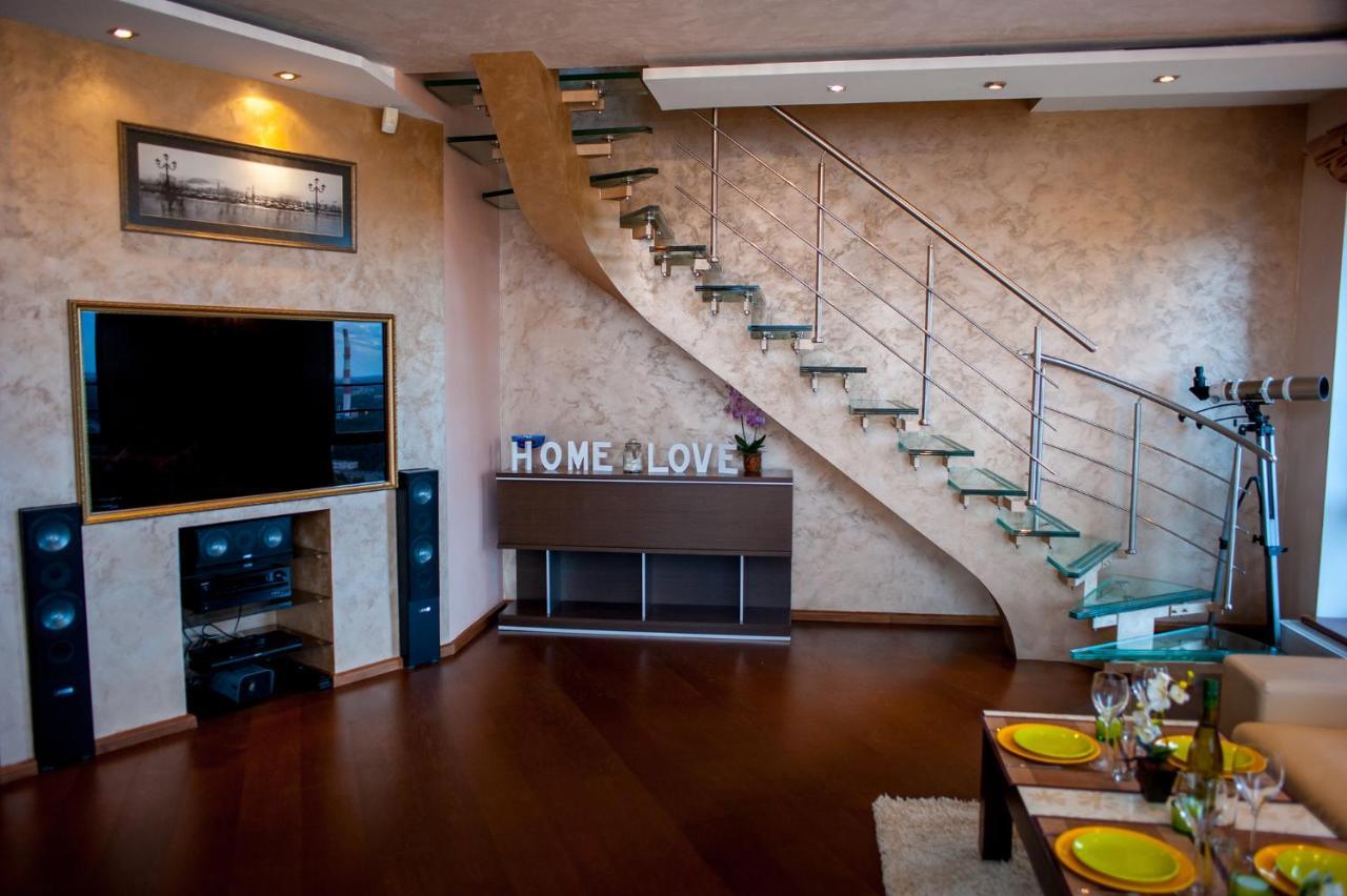 Skyhouse Riga Amazing Penthouse And Spa Bagian luar foto